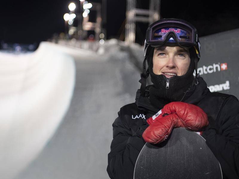 Snowboard star Scotty James is happy to take advantage as rivals skateboard ahead of Olympics.