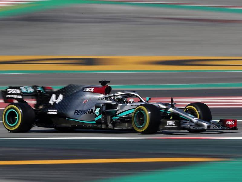 Mercedes have been banned by the F1's governing body from using their new steering system in 2021.