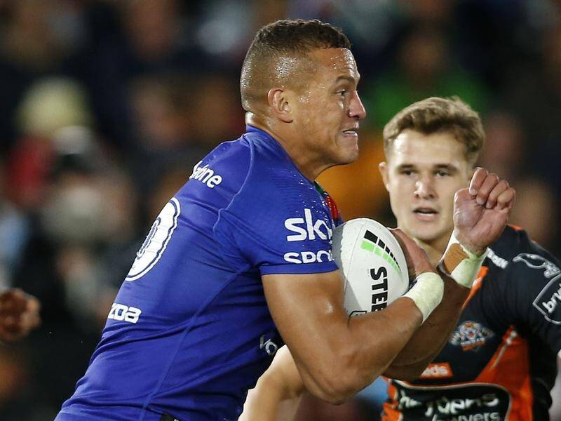 Warriors prop Kane Evans has been fined for an obscenity written on his wrist strapping.