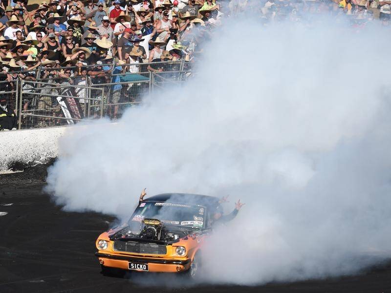 Chief Minister Andrew Barr has welcomed the possible return of Summernats to Canberra in January.