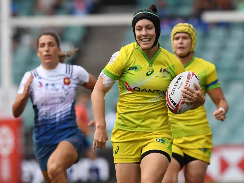 Emilee Cherry is aiming for a rugby sevens return next year after the birth of her first child.