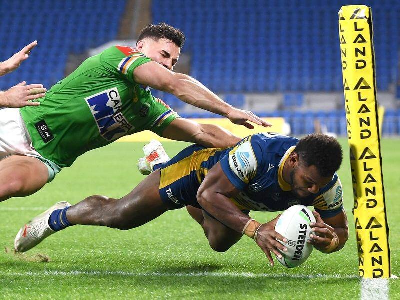 Maika Sivo scored a late try but it wasn't quite enough to get Parramatta a win over Canberra.