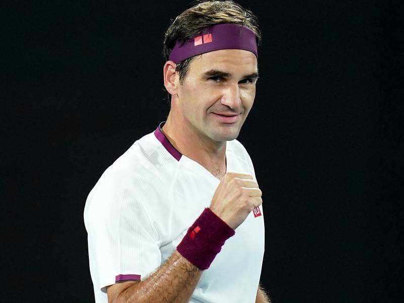 Roger Federer has beaten Marton Fucsovics to make his 57th grand-slam quarter-final.