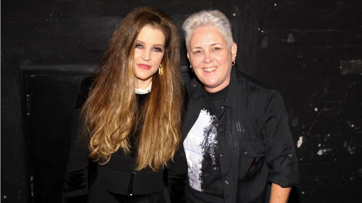 Photographer Lisa McMahon meets Lisa Marie Presley.